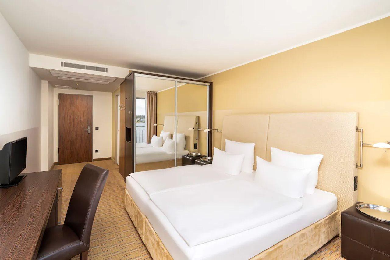 Elaya Hotel Hamburg Finkenwerder Ehemals The Rilano Hotel Hamburk Exteriér fotografie