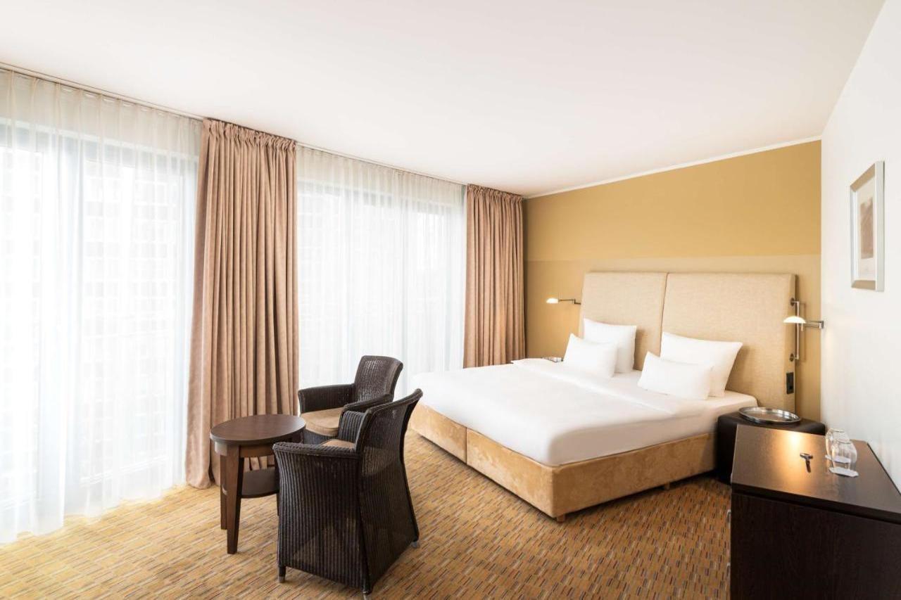 Elaya Hotel Hamburg Finkenwerder Ehemals The Rilano Hotel Hamburk Exteriér fotografie