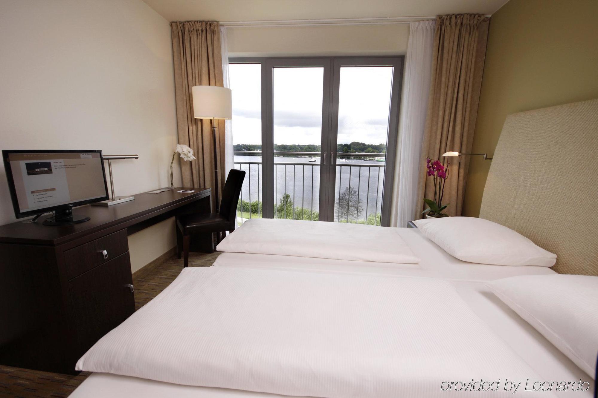 Elaya Hotel Hamburg Finkenwerder Ehemals The Rilano Hotel Hamburk Pokoj fotografie