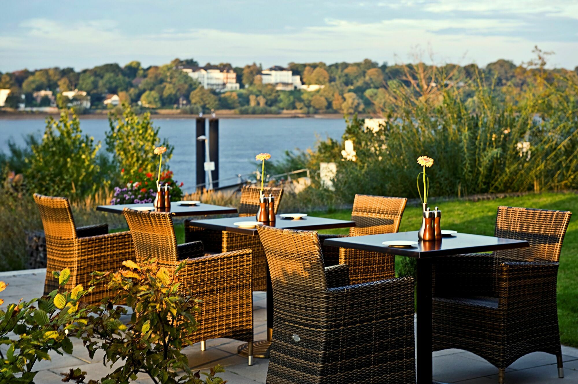 Elaya Hotel Hamburg Finkenwerder Ehemals The Rilano Hotel Hamburk Exteriér fotografie